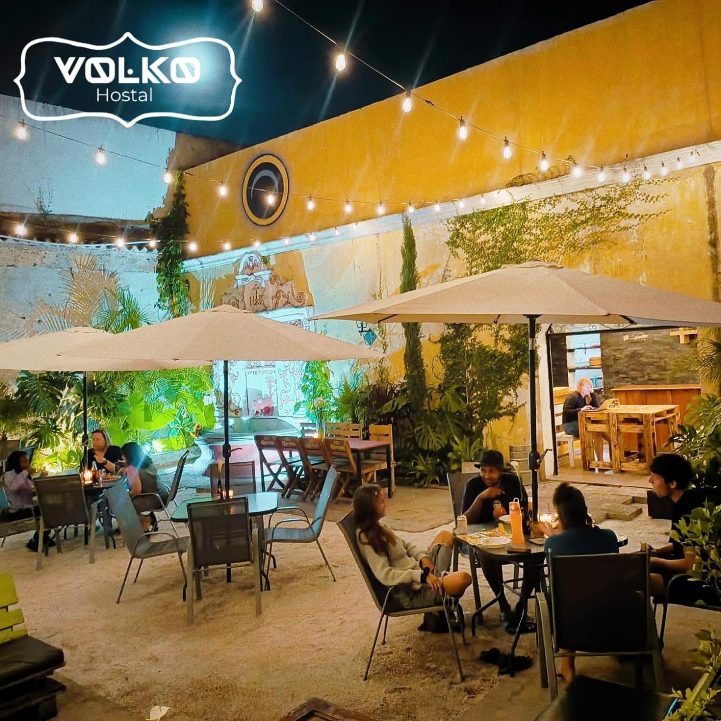 Volko Party Hostel Antigua Екстериор снимка