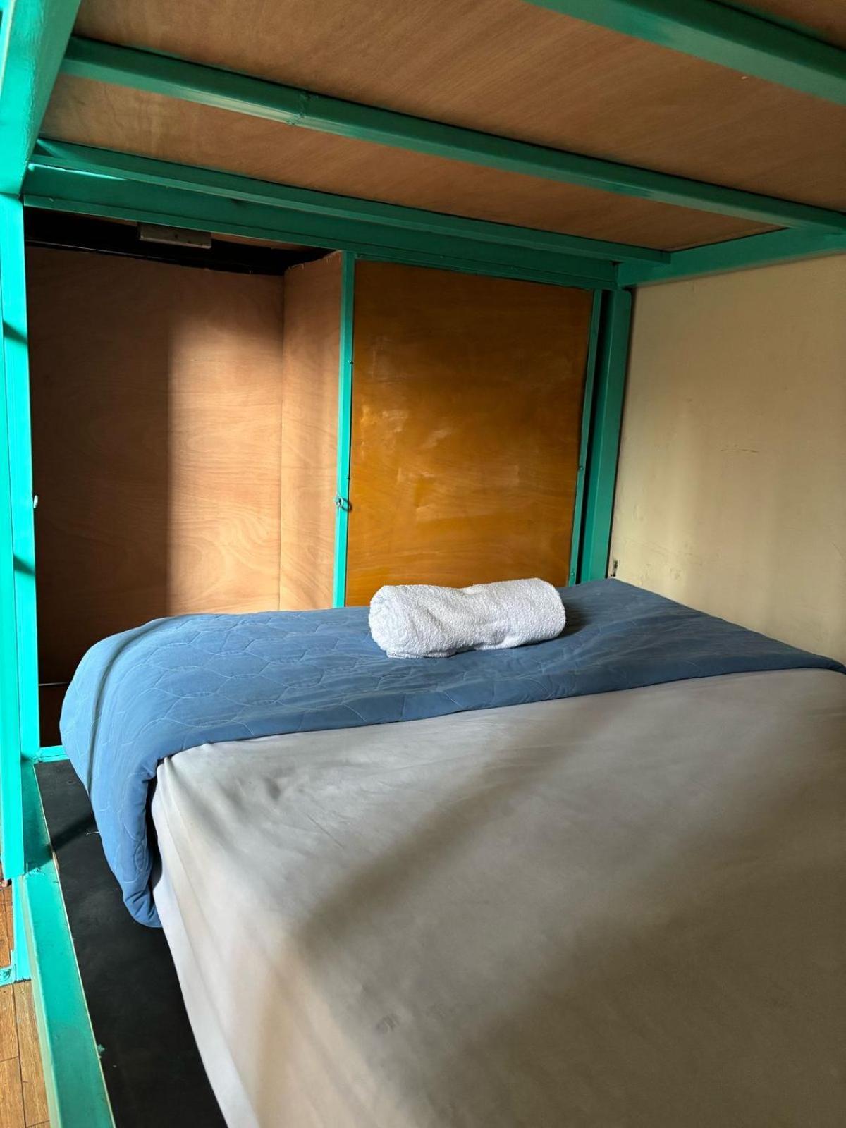 Volko Party Hostel Antigua Стая снимка